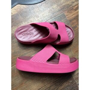 Crocs Women's Getaway Groove Platform H-Strap Sandal Size 9 Dragon Fruit pink